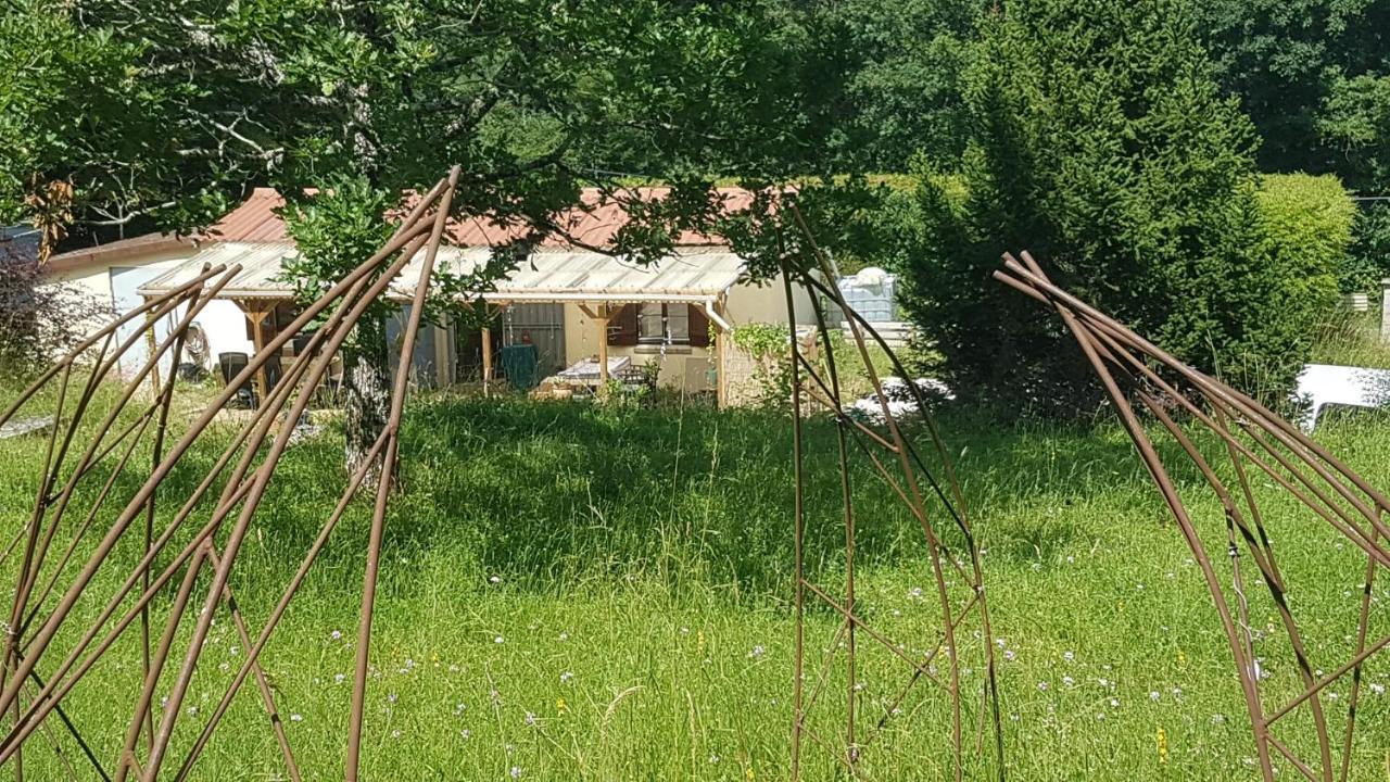 Immaculate shepherdshut in Sougeres-en-Puisaye Buitenkant foto